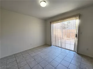 Photo #1: 2655526 Listing 