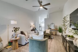 Photo #5: 2655529 Listing 