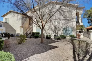 Photo #1: 2655546 Listing