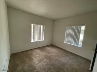 Photo #4: 2655603 Listing 