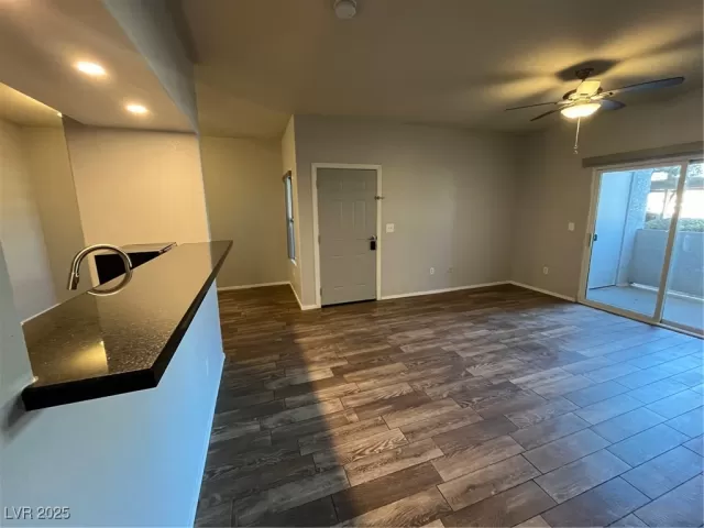 MLS: 2655606 Condo For Sale