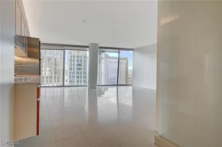 Photo #3: 2655622 Listing 