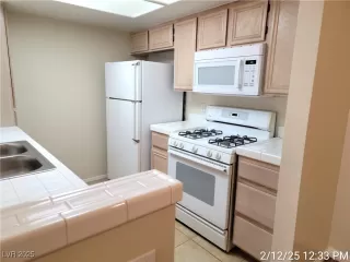 Photo #5: 2655648 Listing 