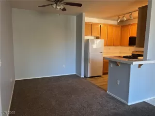 Photo #5: 2655656 Listing