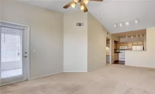 Photo #6: 2655667 Listing 