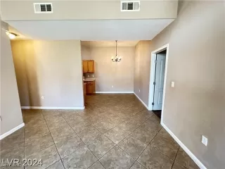 Photo #5: 2655697 Listing 