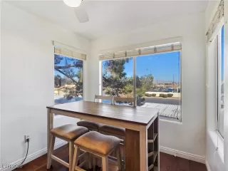 Photo #4: 2655720 Listing 