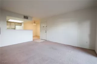 Photo #4: 2655731 Listing 