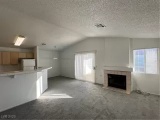 Photo #3: 2655737 Listing 