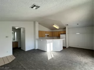 Photo #4: 2655737 Listing 