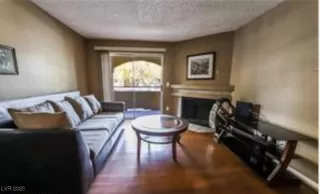 Photo #6: 2655750 Listing