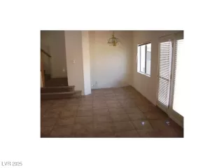 Photo #3: 2655770 Listing 