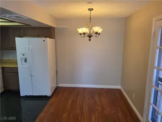 Photo #3: 2655785 Listing 