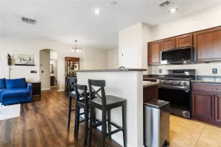 Photo #2: 2655824 Listing