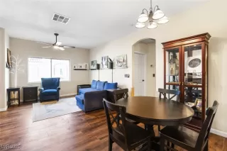 Photo #4: 2655824 Listing