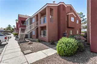 Photo #1: 2655859 Listing 