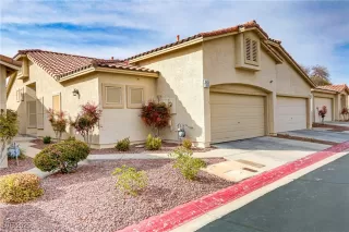 Photo #1: 2655902 Listing 