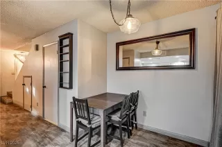 Photo #6: 2655906 Listing