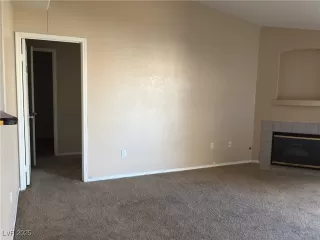 Photo #2: 2655909 Listing 