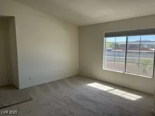 Photo #2: 2655939 Listing 