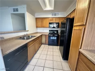 Photo #1: 2655960 Listing 