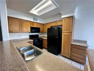 Photo #3: 2655960 Listing 