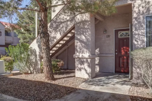 MLS: 2655971 Condo For Sale