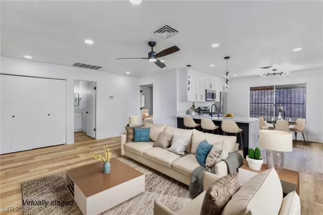 MLS: 2655997 Condo For Sale