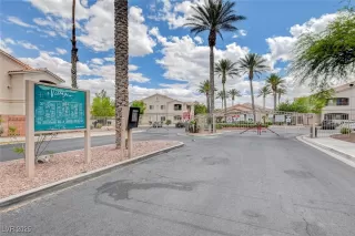 Photo #1: 2656021 Listing 