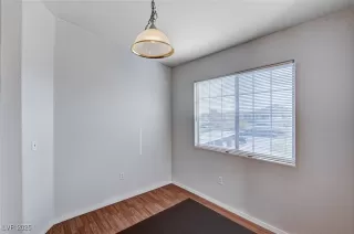 Photo #5: 2656021 Listing 