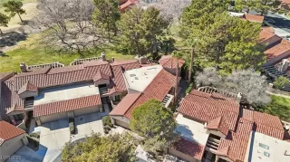 Photo #5: 2656052 Listing