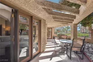 Photo #6: 2656052 Listing