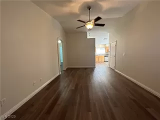 Photo #2: 2656064 Listing 