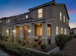 Photo #1: 2656135 Listing