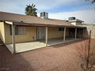 Photo #1: 2656144 Listing 