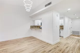 Photo #6: 2656177 Listing 