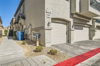 Photo #2: 2656257 Listing