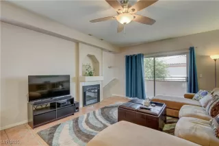 Photo #2: 2656259 Listing 