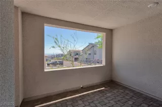 Photo #3: 2656323 Listing 