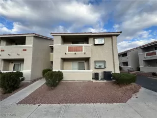 Photo #1: 2656325 Listing 