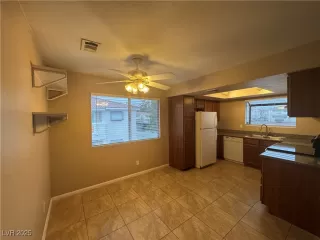 Photo #6: 2656325 Listing 