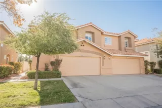 Photo #3: 2656343 Listing 