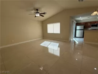 Photo #6: 2656347 Listing 