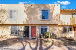 Photo #1: 2656354 Listing 