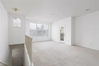 Photo #3: 2656378 Listing 