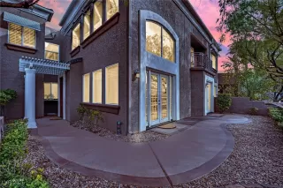 Photo #3: 2656386 Listing 