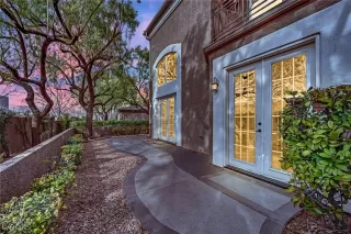 Photo #4: 2656386 Listing 