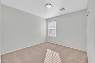 Photo #5: 2656390 Listing 