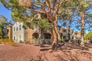 Photo #4: 2656417 Listing