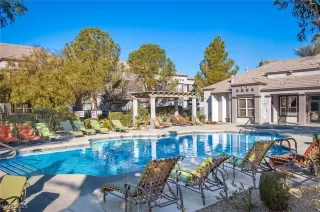 Photo #3: 2656418 Listing 